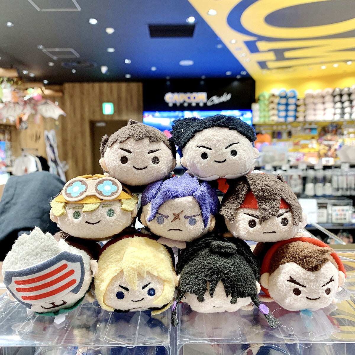 Japan Capcom STORE Ace Attorney Tsum Holmes Baroque Kazuma