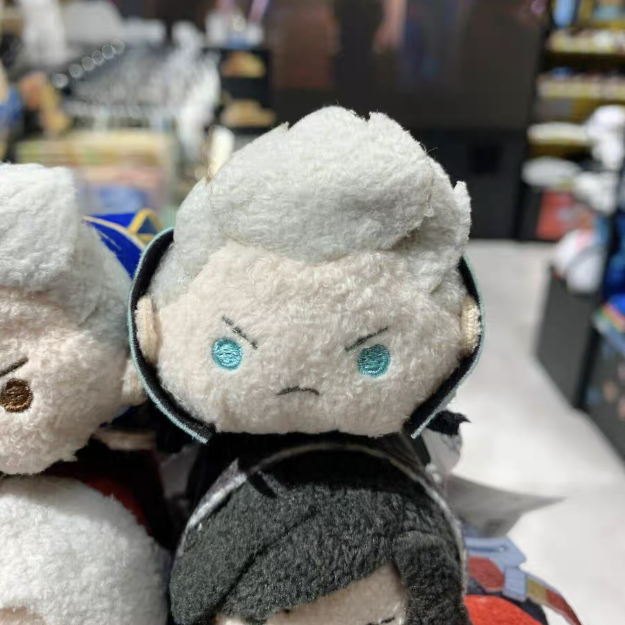 Capcom STORE Tsum Mascot Plush Devil May Cry 5 – Cho Kawaii Japan